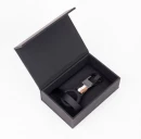 Iconicu võtmehoidja AirTagi hoidjaga