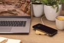 Bambuinen 10W langaton USB-laturi