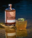 Herkullisen maukas alkoholiton cocktail-katkerot Oak ja lasit