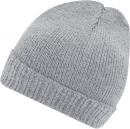 Trendikas kootud müts