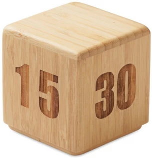 Bambusest keeratav taimer Curt