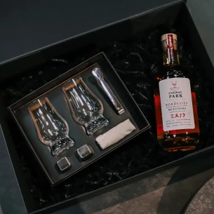 Klaaside komplekt koos eksklusiivse konjakiga