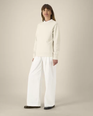 Stella Thinker, naisten collegepaita