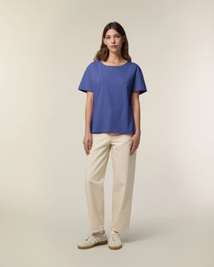 Naisten scoop neck T-paita Stella Serena