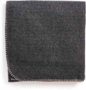 VINGA Bilton pleed