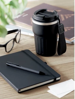 3-osaline kinkekomplekt Engage