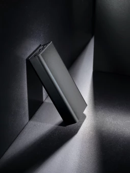 Terra RCS kierrätetystä alumiinista valmistettu 20W virtapankki, 20.000 mAh