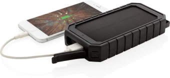 RCS kierrätysmuovista valmistettu aurinkovirtapankki 10W Langaton, musta