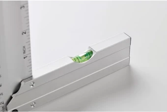 Alumiiniumist nurgamõõtja Mejura