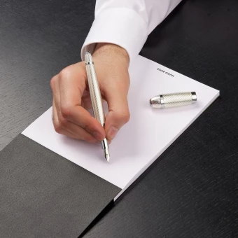 Arc Futuristi kuulotsaga pastakas