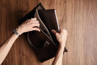 VINGA Hunton tietokonelaukku