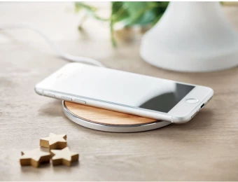 Bambusest korpusega juhtmevaba laadija 10W