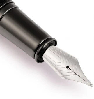 Core Iconicu kuulotsaga pastakas