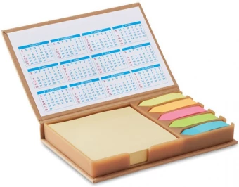 Desk set memo with calendar