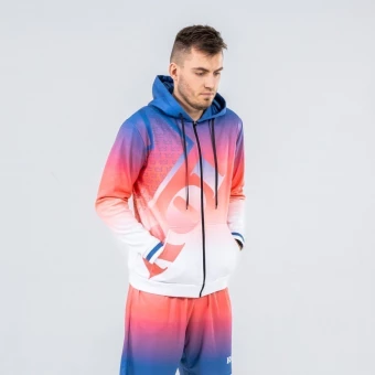 Erilahendusega luku ja kapuutsiga pusa