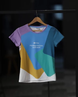 Erilahendusel t-särk