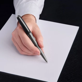 Essential Active'i pastakas