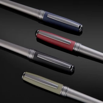 Essential Active'i pastakas