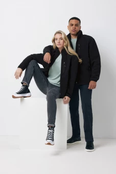 Iqoniq Diran teddyfleecetakki kierrätetystä polyesteristä