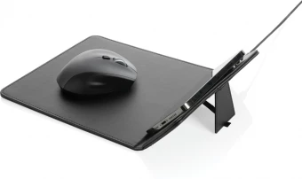 Swiss Peak RCS RCS kierrätetystä PU 10W -materiaalista valmistetu langattomasti lataava hiirimatto