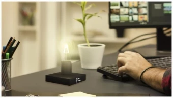 SCX.design F20 levitoiva lamppu