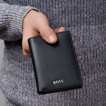 Iconicu klapi ja rahataskuga kaardihoidja