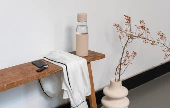 Ukiyo lasinen nesteytystä seuraava pullo vyötteellä