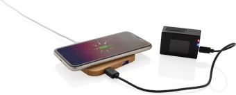 FSC®-sertifioitu bambusta valmistettu 5W langaton laturi USB:llä, ruskea