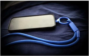 Kaelapael telefonihoidjaga Tubyard