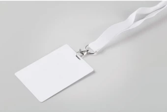 Kaelapaelaga nimekaardihoidja Badlarge