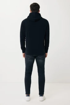 Kapuutsiga pusa Iqoniq Rila