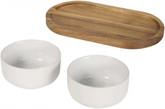 Keraamilised kausid puidust alusel Noa