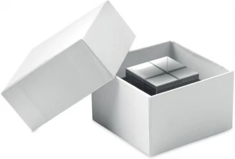 Klaasist kuubiktrofee Kubeward