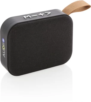 Kangaspäällysteinen trendikaiutin