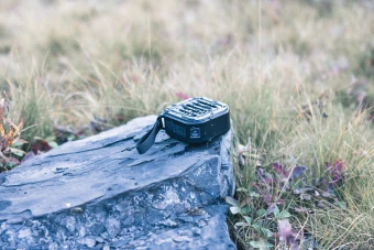 Kõlar päikesepaneeliga 3W RCS