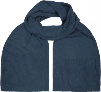 Kootud sall soonikkoes