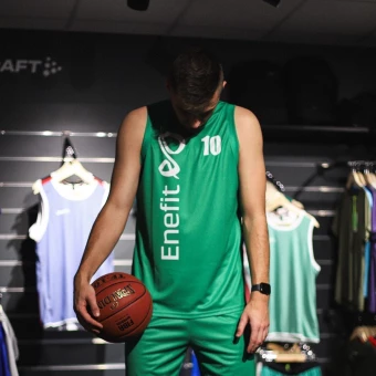 Korvpallisärk oma kujundusega