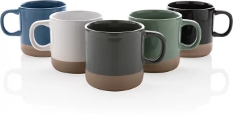 Lasitettu keraaminen muki