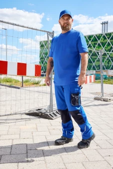 Kvaliteetne ja vastupidav meeste T-särk töötamiseks