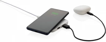 RCS 10W langaton laturi USB porteilla kierrätetystä muovista