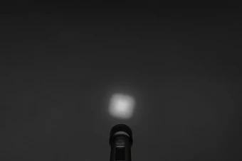 RCS kierrätetystä alumiinista valmistettu USB-ladattava taskulamppu