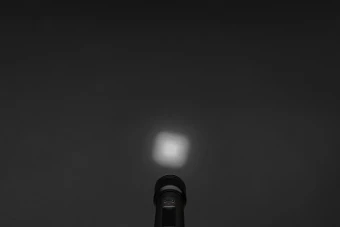 RCS kierrätetystä alumiinista valmistettu USB-ladattava taskulamppu