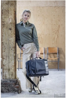 Expedition Pro 17 tuuman GRS-kierrätetystä materiaalista valmistettu laajennettava reppu kannettavalle, 35 l - Musta