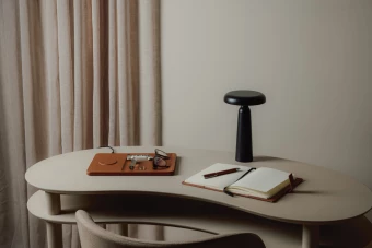 Laualamp VINGA Avery RCS