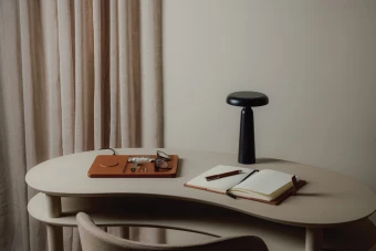 Laualamp VINGA Avery RCS