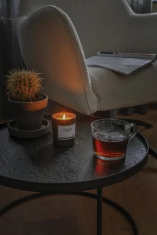 Ukiyo pieni tuoksukynttilä lasissa