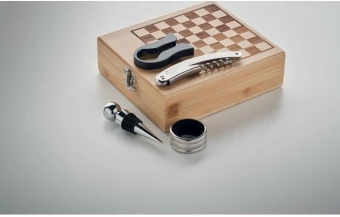 Malelaua veinikomplekt Chesset