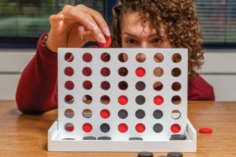 Connect four puinen peli