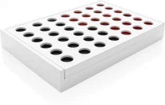 Connect four puinen peli