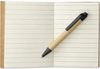 Kierrätetty muistikirja ja kynä